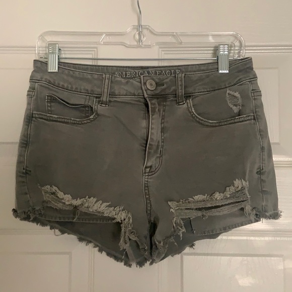 American Eagle Outfitters Pants - AE Hi-rise Shortie shorts